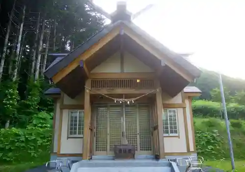 北湯沢三峯神社の本殿