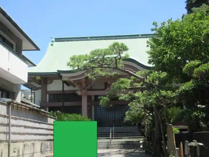 顕正寺の本殿・本堂