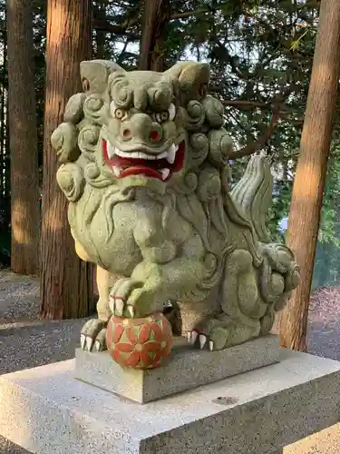 鮎澤神社の狛犬