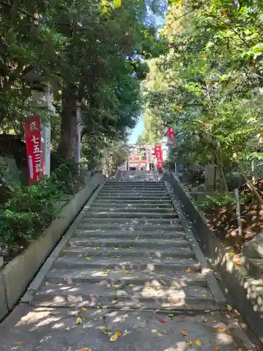 姉倉比賣神社の{uncategorized: "未分類", other: "その他", undefined: "問題あり", building: "その他建物", grave: "お墓", sacred_gate: "鳥居", guardian: "狛犬", statue: "像", buddha: "仏像", history: "歴史", nature: "自然", garden: "庭園", animal: "動物", pagoda: "塔", temizu: "手水舎", mountain_gate: "山門・神門", sanctuary: "本殿・本堂", subordinate: "末社・摂社", art: "芸術", scenery: "景色", jizo: "地蔵", ema: "絵馬", goshuin: "御朱印", omikuji: "おみくじ", items: "授与品その他", amulet: "お守り", goshuincho: "御朱印帳", eats: "食事", festival: "お祭り", votive_dance: "神楽", shichigosan: "七五三参", wedding: "結婚式", experience: "体験その他", initially: "初詣", around: "周辺", anti_infection: "感染症対策"}