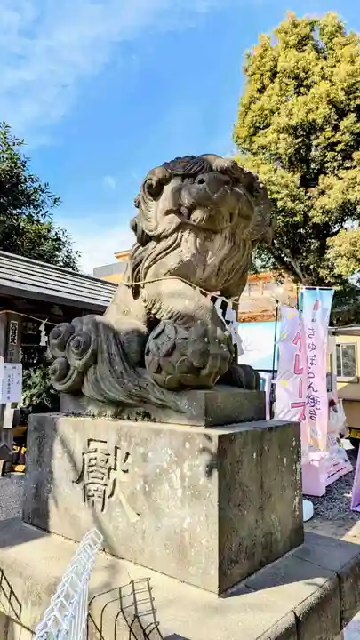 鳩ヶ谷氷川神社の狛犬