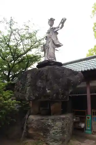 石手寺の像