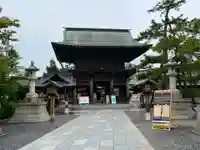 白山神社の山門・神門