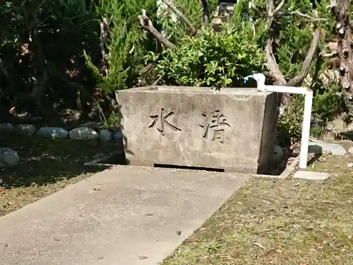 稲荷神社（上中町沖）の手水舎