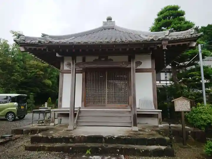真念寺の本殿・本堂