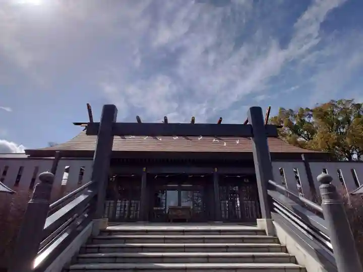 高﨑神社の本殿・本堂