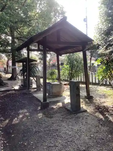 神明社（神明大明神）の手水舎