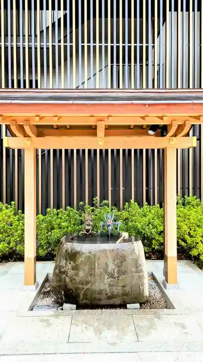 駒込妙義神社の手水舎