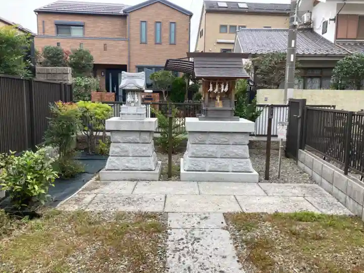 大天稲荷宮の末社・摂社