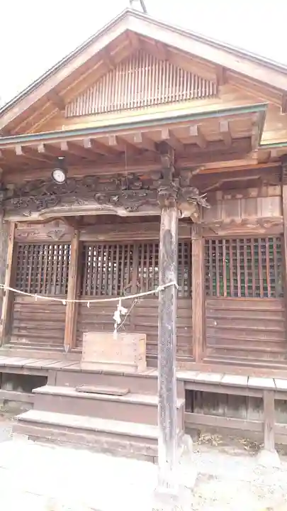 八幡宮の本殿・本堂