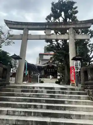 大鳥神社の{uncategorized: "未分類", other: "その他", undefined: "問題あり", building: "その他建物", grave: "お墓", sacred_gate: "鳥居", guardian: "狛犬", statue: "像", buddha: "仏像", history: "歴史", nature: "自然", garden: "庭園", animal: "動物", pagoda: "塔", temizu: "手水舎", mountain_gate: "山門・神門", sanctuary: "本殿・本堂", subordinate: "末社・摂社", art: "芸術", scenery: "景色", jizo: "地蔵", ema: "絵馬", goshuin: "御朱印", omikuji: "おみくじ", items: "授与品その他", amulet: "お守り", goshuincho: "御朱印帳", eats: "食事", festival: "お祭り", votive_dance: "神楽", shichigosan: "七五三参", wedding: "結婚式", experience: "体験その他", initially: "初詣", around: "周辺", anti_infection: "感染症対策"}