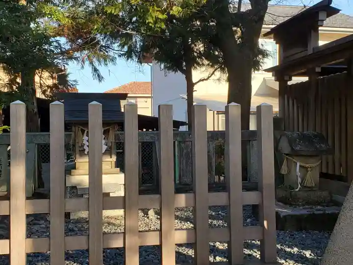 市神神社の末社・摂社