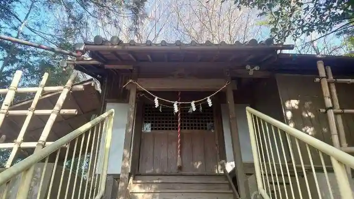 竹乃子浅間神社の本殿・本堂