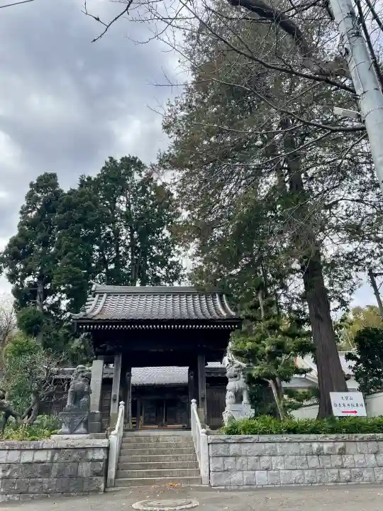 本乗寺の{uncategorized: "未分類", other: "その他", undefined: "問題あり", building: "その他建物", grave: "お墓", sacred_gate: "鳥居", guardian: "狛犬", statue: "像", buddha: "仏像", history: "歴史", nature: "自然", garden: "庭園", animal: "動物", pagoda: "塔", temizu: "手水舎", mountain_gate: "山門・神門", sanctuary: "本殿・本堂", subordinate: "末社・摂社", art: "芸術", scenery: "景色", jizo: "地蔵", ema: "絵馬", goshuin: "御朱印", omikuji: "おみくじ", items: "授与品その他", amulet: "お守り", goshuincho: "御朱印帳", eats: "食事", festival: "お祭り", votive_dance: "神楽", shichigosan: "七五三参", wedding: "結婚式", experience: "体験その他", initially: "初詣", around: "周辺", anti_infection: "感染症対策"}