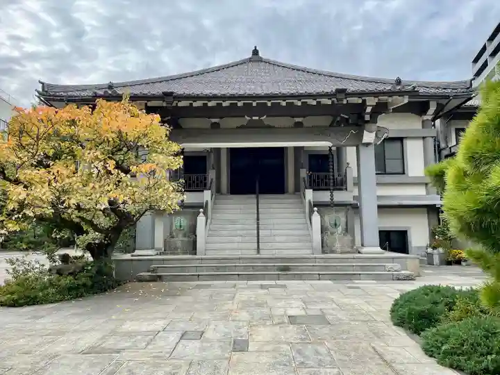 西岸寺の本殿・本堂