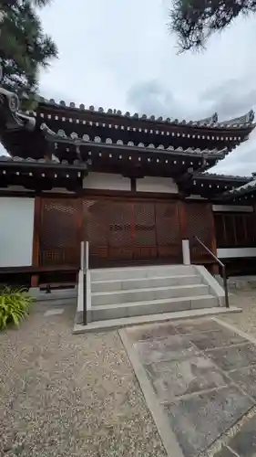 西之坊(大阪府)