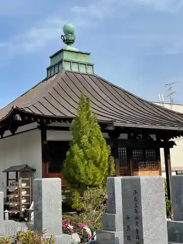 正覚院の本殿・本堂