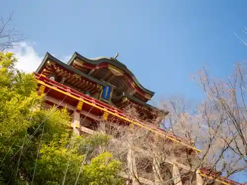 祐徳稲荷神社の{uncategorized: "未分類", other: "その他", undefined: "問題あり", building: "その他建物", grave: "お墓", sacred_gate: "鳥居", guardian: "狛犬", statue: "像", buddha: "仏像", history: "歴史", nature: "自然", garden: "庭園", animal: "動物", pagoda: "塔", temizu: "手水舎", mountain_gate: "山門・神門", sanctuary: "本殿・本堂", subordinate: "末社・摂社", art: "芸術", scenery: "景色", jizo: "地蔵", ema: "絵馬", goshuin: "御朱印", omikuji: "おみくじ", items: "授与品その他", amulet: "お守り", goshuincho: "御朱印帳", eats: "食事", festival: "お祭り", votive_dance: "神楽", shichigosan: "七五三参", wedding: "結婚式", experience: "体験その他", initially: "初詣", around: "周辺", anti_infection: "感染症対策"}