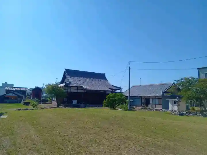 応蓮寺の{uncategorized: "未分類", other: "その他", undefined: "問題あり", building: "その他建物", grave: "お墓", sacred_gate: "鳥居", guardian: "狛犬", statue: "像", buddha: "仏像", history: "歴史", nature: "自然", garden: "庭園", animal: "動物", pagoda: "塔", temizu: "手水舎", mountain_gate: "山門・神門", sanctuary: "本殿・本堂", subordinate: "末社・摂社", art: "芸術", scenery: "景色", jizo: "地蔵", ema: "絵馬", goshuin: "御朱印", omikuji: "おみくじ", items: "授与品その他", amulet: "お守り", goshuincho: "御朱印帳", eats: "食事", festival: "お祭り", votive_dance: "神楽", shichigosan: "七五三参", wedding: "結婚式", experience: "体験その他", initially: "初詣", around: "周辺", anti_infection: "感染症対策"}