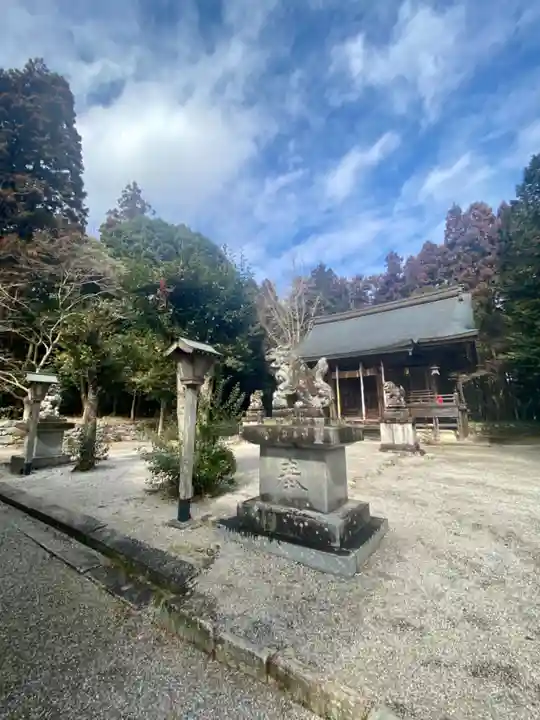 矢川神社(滋賀県)