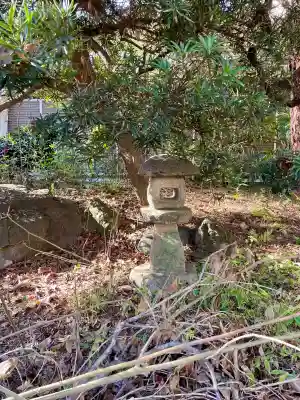 蓮光院の{uncategorized: "未分類", other: "その他", undefined: "問題あり", building: "その他建物", grave: "お墓", sacred_gate: "鳥居", guardian: "狛犬", statue: "像", buddha: "仏像", history: "歴史", nature: "自然", garden: "庭園", animal: "動物", pagoda: "塔", temizu: "手水舎", mountain_gate: "山門・神門", sanctuary: "本殿・本堂", subordinate: "末社・摂社", art: "芸術", scenery: "景色", jizo: "地蔵", ema: "絵馬", goshuin: "御朱印", omikuji: "おみくじ", items: "授与品その他", amulet: "お守り", goshuincho: "御朱印帳", eats: "食事", festival: "お祭り", votive_dance: "神楽", shichigosan: "七五三参", wedding: "結婚式", experience: "体験その他", initially: "初詣", around: "周辺", anti_infection: "感染症対策"}
