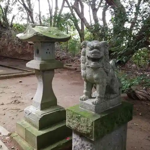 熊野神社の狛犬