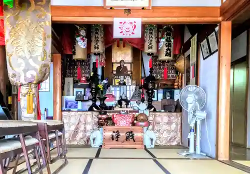 梵音山 極楽寺の本殿・本堂