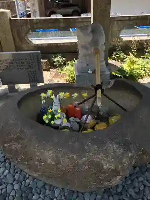 三輪神社の手水舎