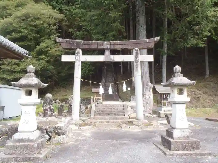 白山神社(岐阜県)