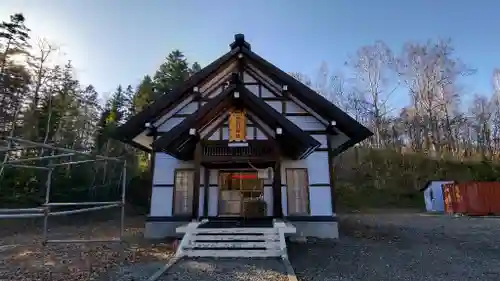 温根別神社の本殿