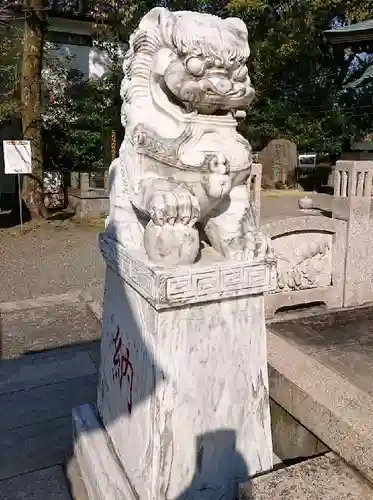 熊本縣護國神社の狛犬