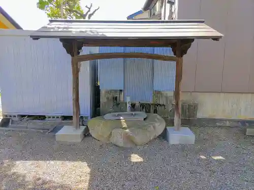 彌五騰社（矢作）の手水舎