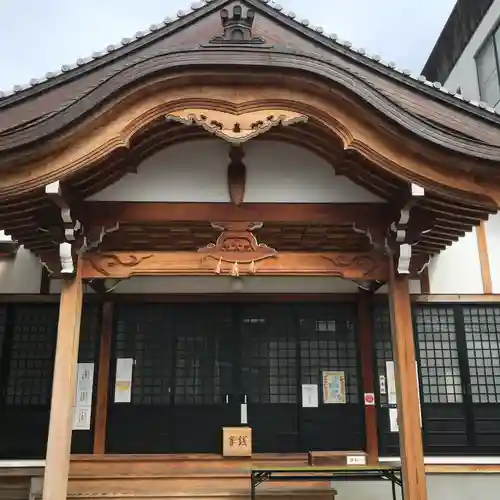 玉性院の本殿・本堂