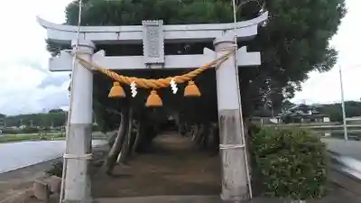 上弓削神社(法皇社)の鳥居