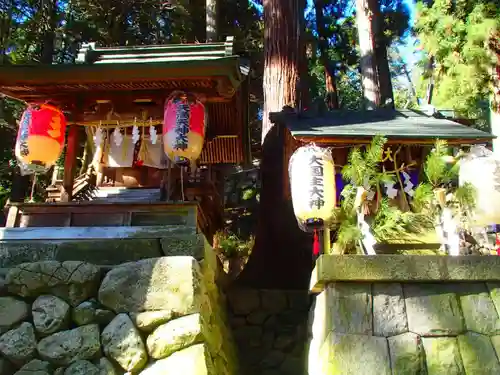 鳩ヶ嶺八幡宮の末社