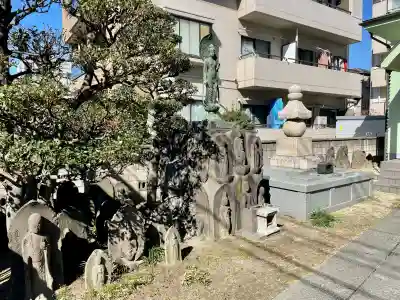 青巒寺(東京都)