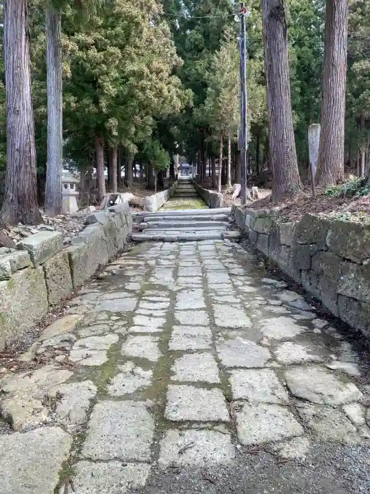 大聖寺(亀岡文殊)の{uncategorized: "未分類", other: "その他", undefined: "問題あり", building: "その他建物", grave: "お墓", sacred_gate: "鳥居", guardian: "狛犬", statue: "像", buddha: "仏像", history: "歴史", nature: "自然", garden: "庭園", animal: "動物", pagoda: "塔", temizu: "手水舎", mountain_gate: "山門・神門", sanctuary: "本殿・本堂", subordinate: "末社・摂社", art: "芸術", scenery: "景色", jizo: "地蔵", ema: "絵馬", goshuin: "御朱印", omikuji: "おみくじ", items: "授与品その他", amulet: "お守り", goshuincho: "御朱印帳", eats: "食事", festival: "お祭り", votive_dance: "神楽", shichigosan: "七五三参", wedding: "結婚式", experience: "体験その他", initially: "初詣", around: "周辺", anti_infection: "感染症対策"}