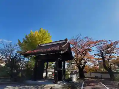 如宝寺の山門・神門