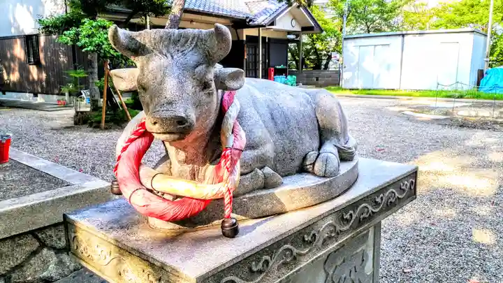眞好天神社の狛犬