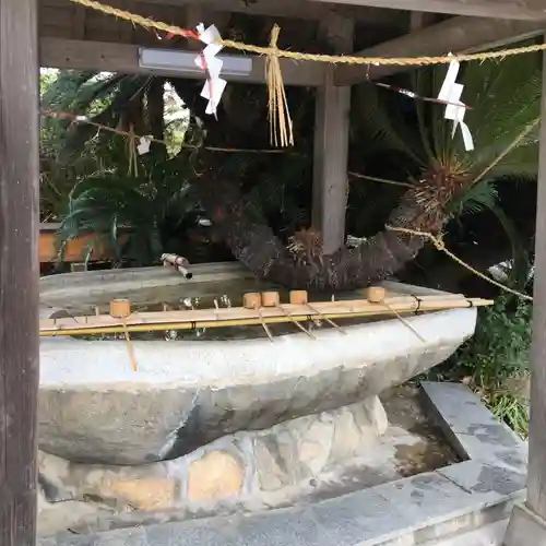 湊八坂神社の手水