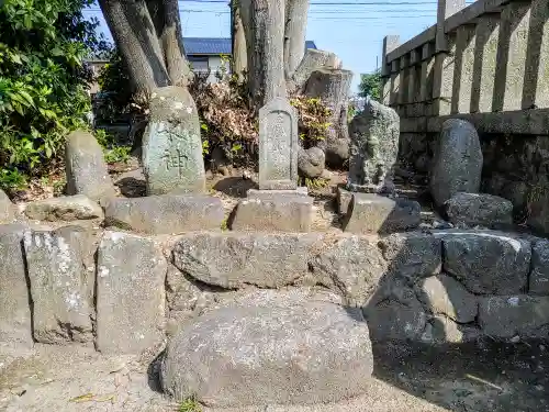 八王子社（気噴町）の末社・摂社
