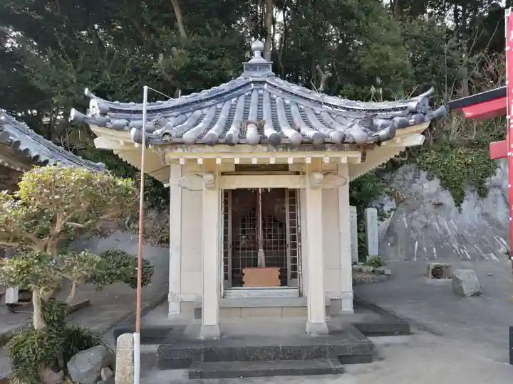 和具観音堂のその他建物