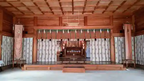 東川神社の本殿