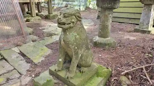 八雲神社の狛犬