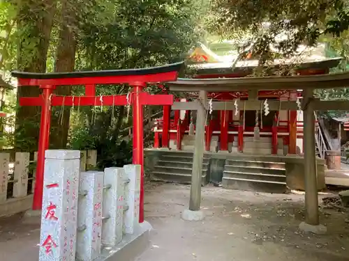 御田八幡神社の末社