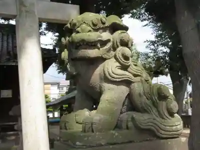 女體神社の狛犬