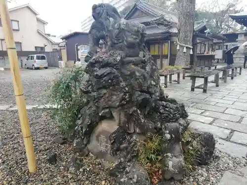 菊田神社の狛犬