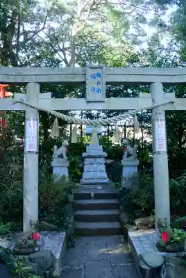 白笹稲荷神社の末社・摂社