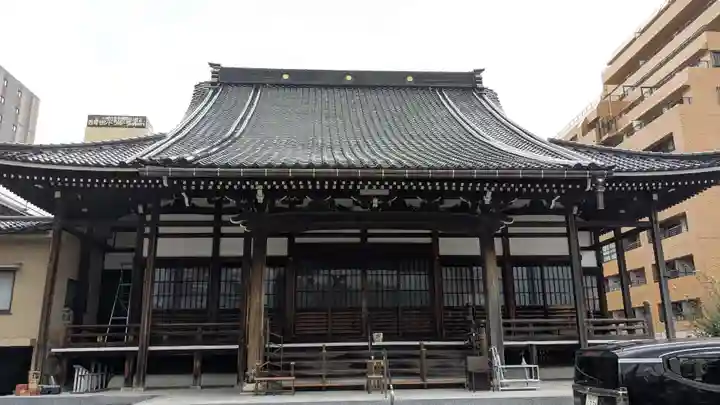 満徳寺の本殿・本堂