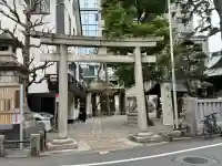 廣尾稲荷神社の{uncategorized: "未分類", other: "その他", undefined: "問題あり", building: "その他建物", grave: "お墓", sacred_gate: "鳥居", guardian: "狛犬", statue: "像", buddha: "仏像", history: "歴史", nature: "自然", garden: "庭園", animal: "動物", pagoda: "塔", temizu: "手水舎", mountain_gate: "山門・神門", sanctuary: "本殿・本堂", subordinate: "末社・摂社", art: "芸術", scenery: "景色", jizo: "地蔵", ema: "絵馬", goshuin: "御朱印", omikuji: "おみくじ", items: "授与品その他", amulet: "お守り", goshuincho: "御朱印帳", eats: "食事", festival: "お祭り", votive_dance: "神楽", shichigosan: "七五三参", wedding: "結婚式", experience: "体験その他", initially: "初詣", around: "周辺", anti_infection: "感染症対策"}